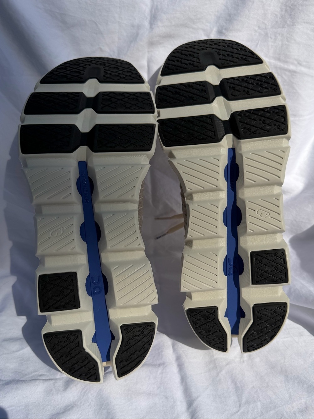 On Men's Cloudswift 4 Running Shoes Size 11 New/Never Worn - Picture 9 of 9
